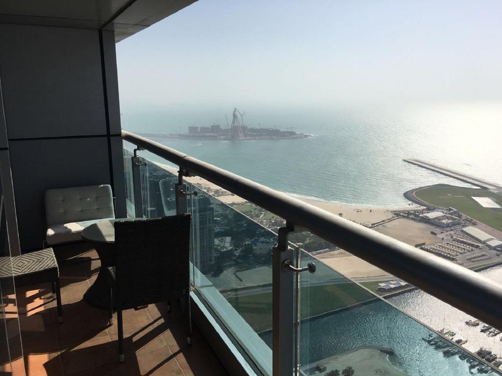 Apartment World's Tallest Tower - Princess Tower *
