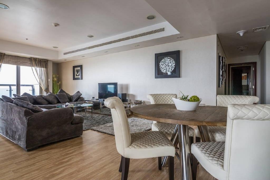 Apartment World's Tallest Tower - Princess Tower